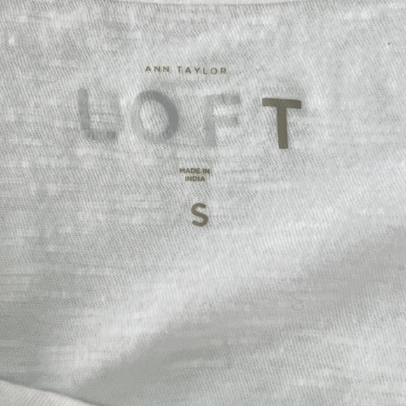 Ann TAYLOR LOFT ROUND NECK SHORT SLEEVE‎ SLUB JERSEY FRINGE T-SHIRT WHITE SMALL - Picture 9 of 11